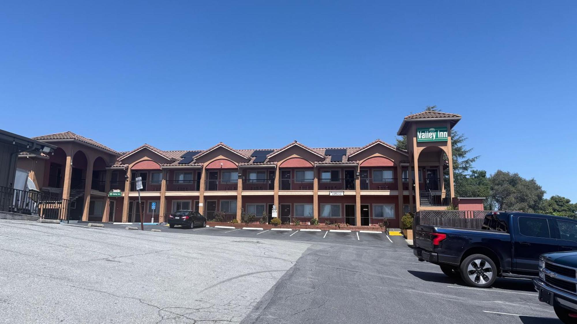 Valley Inn Watsonville Exterior photo